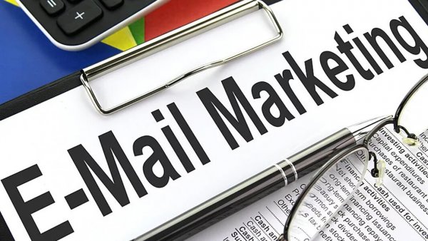 e-mails-in-der-dach-region-oesterreicher-lesen-gerne-zuhause E-Mails in der DACH-Region: Österreicher lesen gerne zuhause